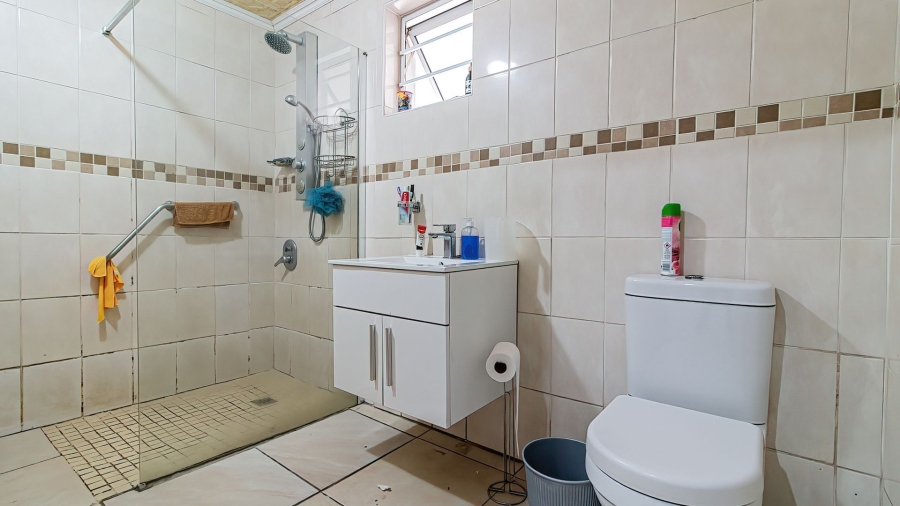 4 Bedroom Property for Sale in Buffalo Flats Eastern Cape
